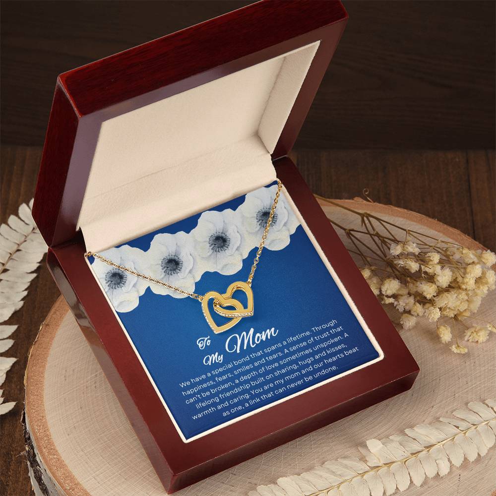 To My Mom | Special Bond - Interlocking Hearts Necklace