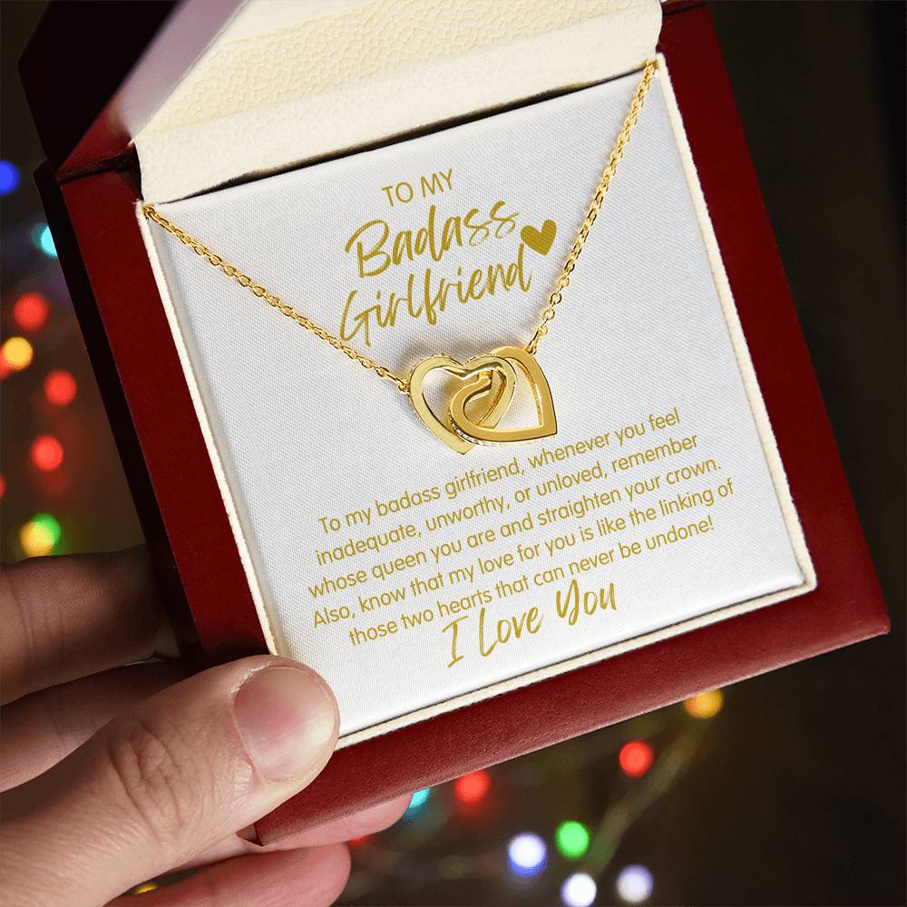 Badass Girlfriend | The Queen - Interlocking Hearts Necklace